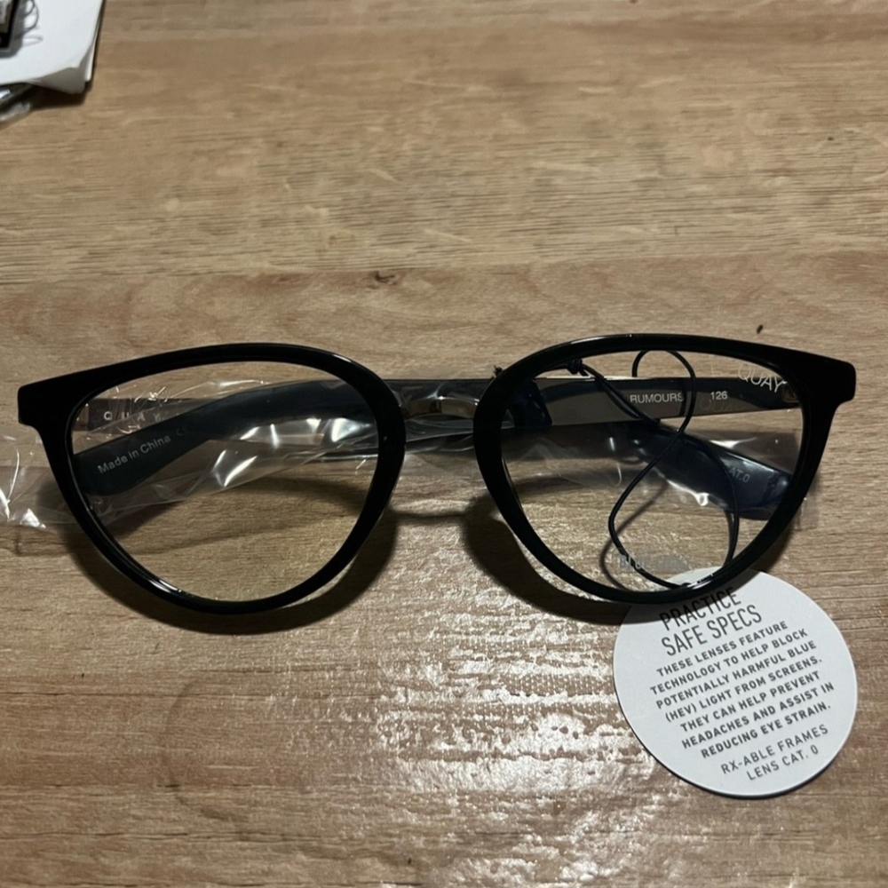 Black Eyeglasses with Round Frames